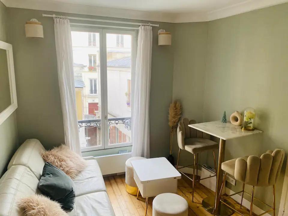 Very Cosy Flat Center Of Montmartre * Parijs